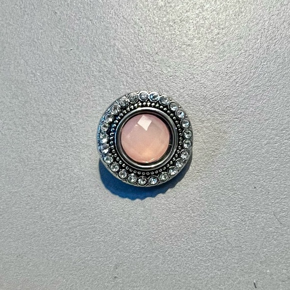 Ginger Snaps Silver & Pink Rose Quartz Gemstone 16” Pendant Necklace Like New - Picture 5 of 8